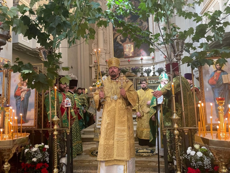 Митрополит Нестор возглавил торжества по случаю престольного праздника обители в честь святителя Луки в Болонье