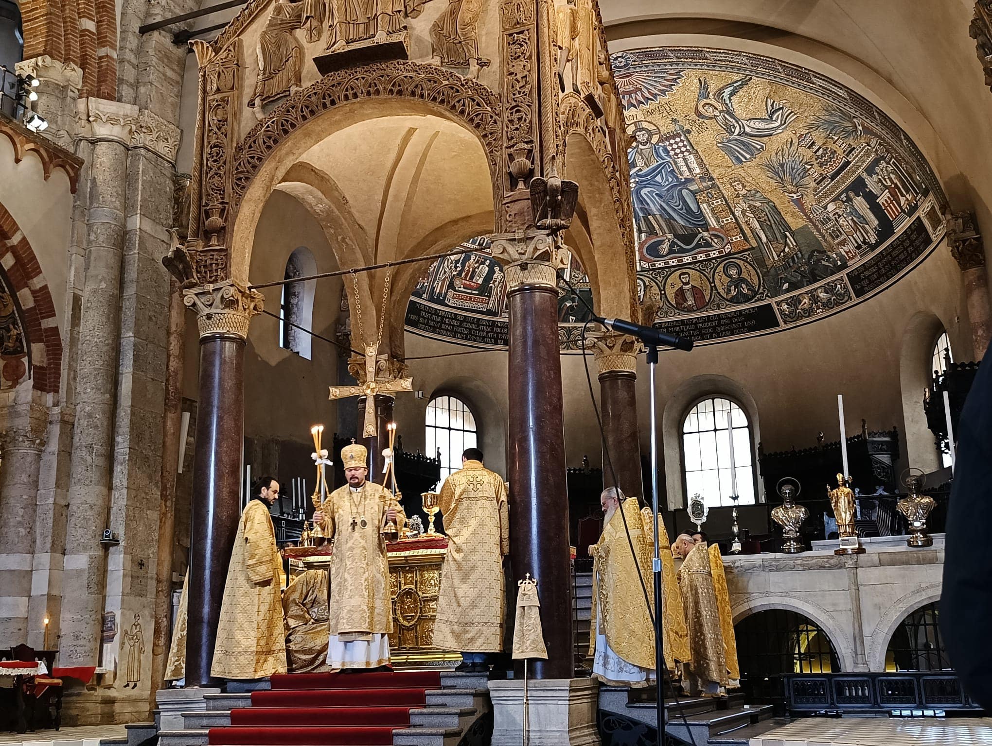 Митрополит Нестор совершил Божественную Литургию в базилике свт. Амвросия Медиоланского в Милане